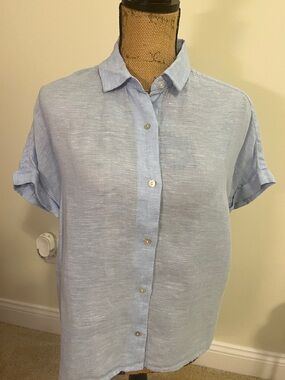 RACHEL Rachel Roy Light Blue Short Sleeve Button Front Blouse